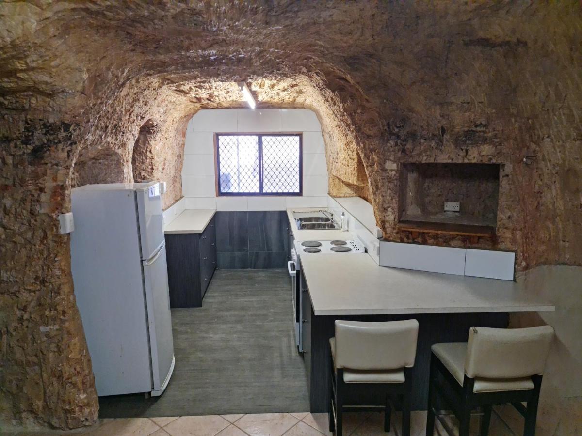 Underwood Court Fresh Dugout- Hosted By Coober Pedy Accommodations 外观 照片